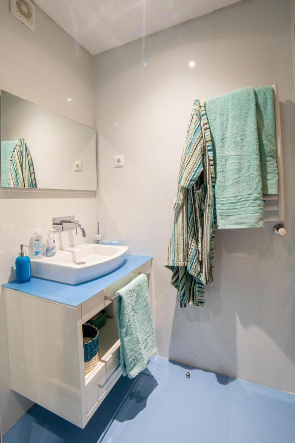Lovely Apartment Near Airport And Nations Park, With Garage Loures Buitenkant foto