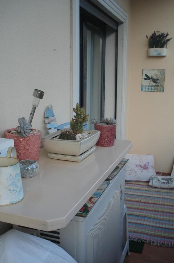Lovely Apartment Near Airport And Nations Park, With Garage Loures Buitenkant foto
